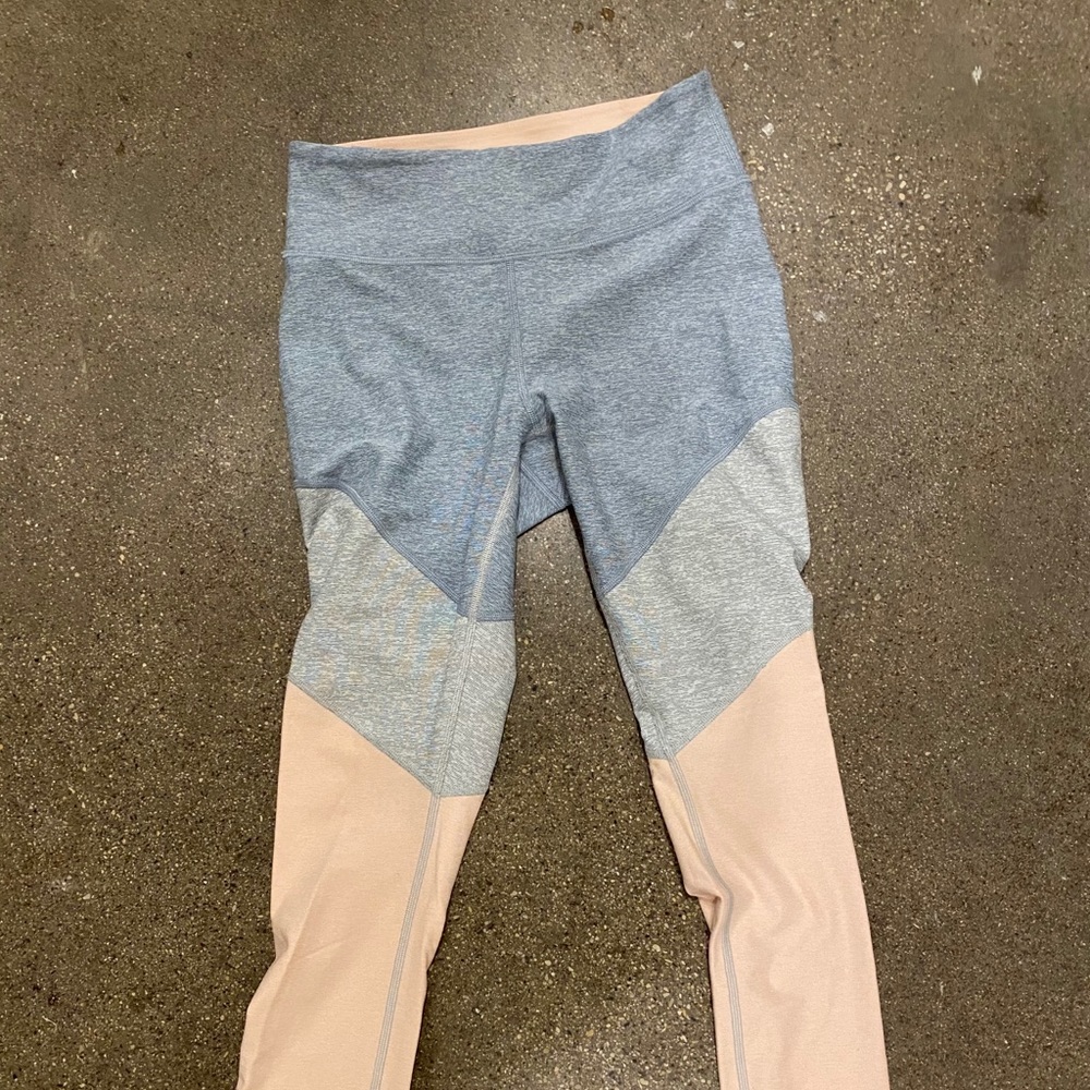 Outdoor Voices 7/8 Tri-Tone Legging